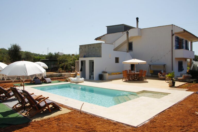 Casa Allegria Bed Wine in Parabita salento swimmingpool 1 768x512